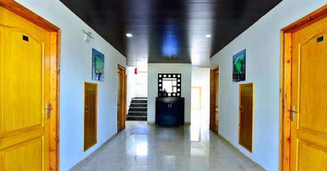 Manali Mantra Lobby-3